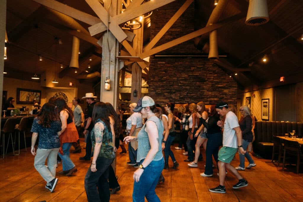 Outbound Mammoth - Group and Events - Dining