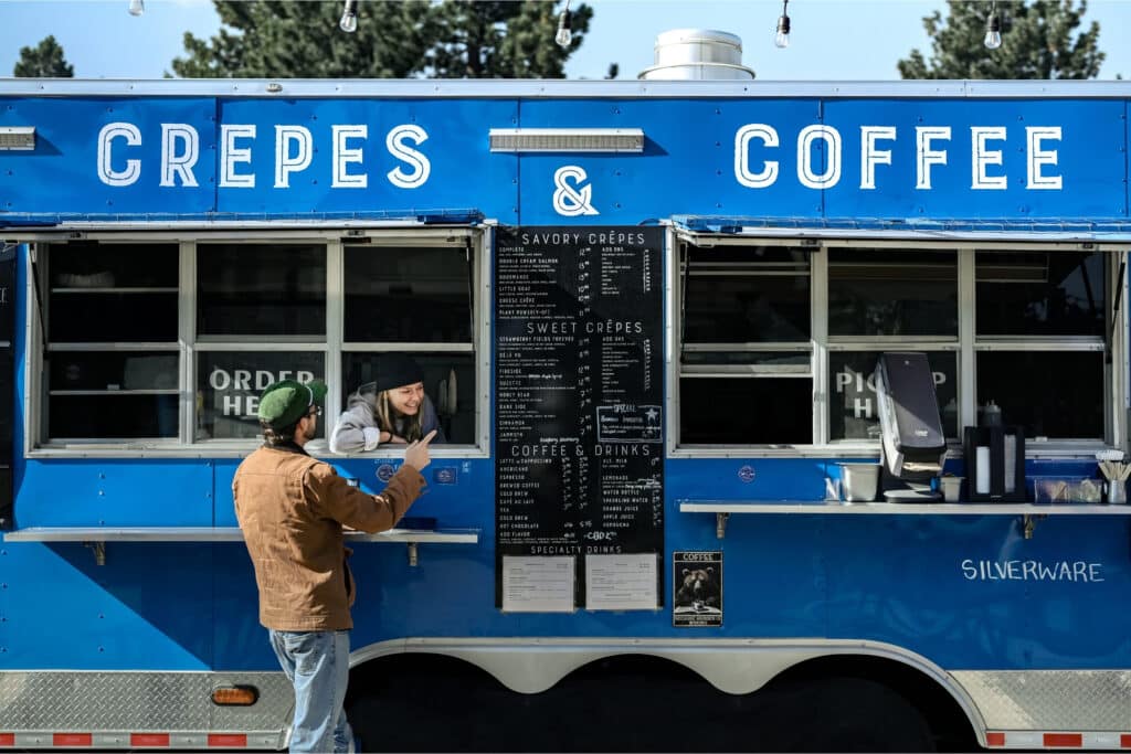 Outbound Mammoth - Cafe Crêpe Food Truck