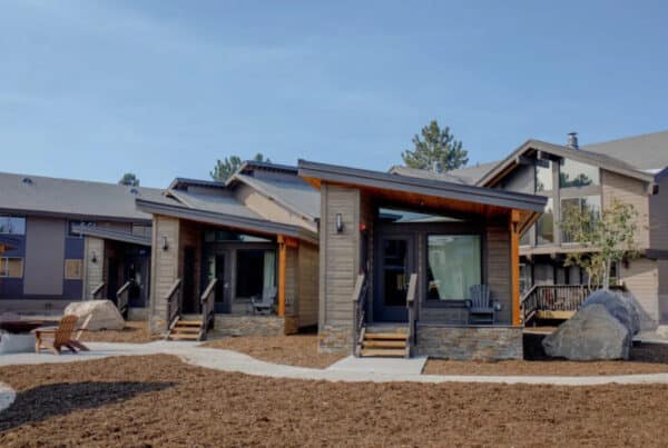 Outbound Mammoth - One Bedroom Studio Cabin