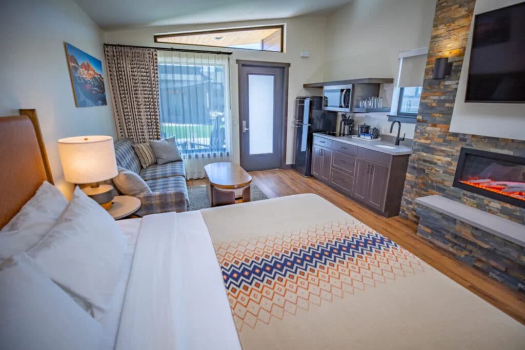 Outbound Mammoth - One Bedroom Studio Cabin