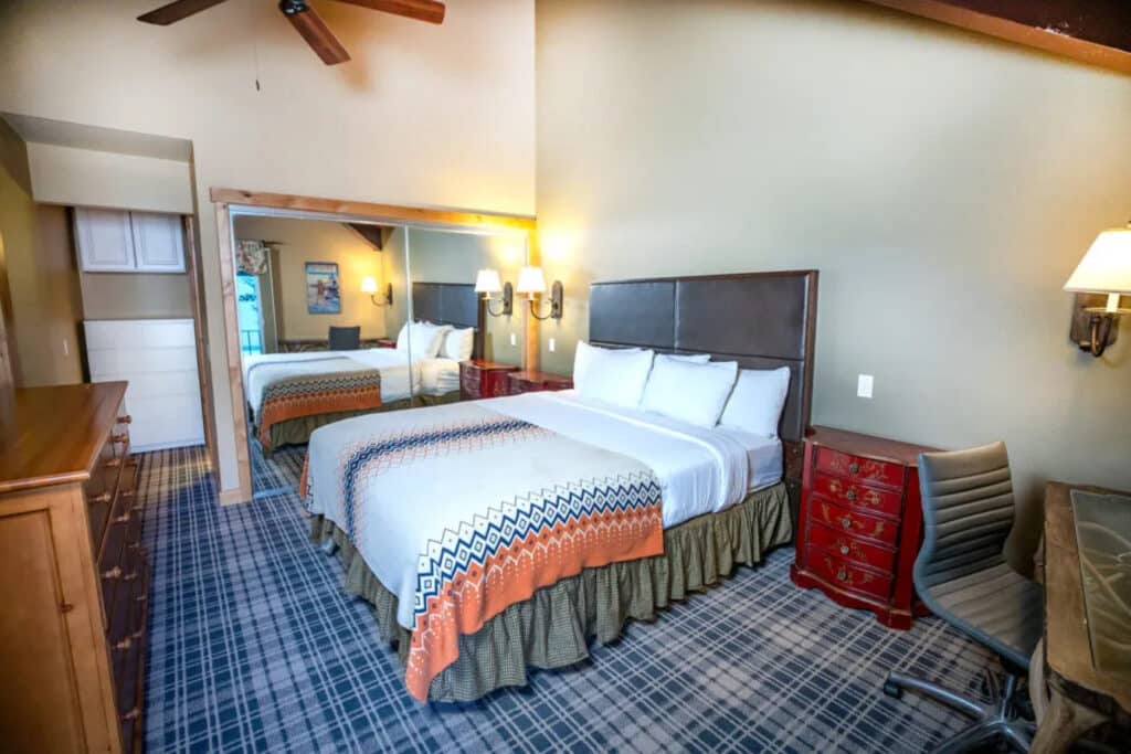 Outbound Mammoth - Two Bedroom Chalet