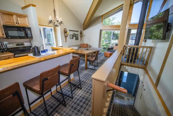 Outbound Mammoth - Three Bedroom Chalet