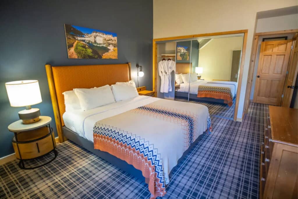 Outbound Mammoth - Three Bedroom Chalet