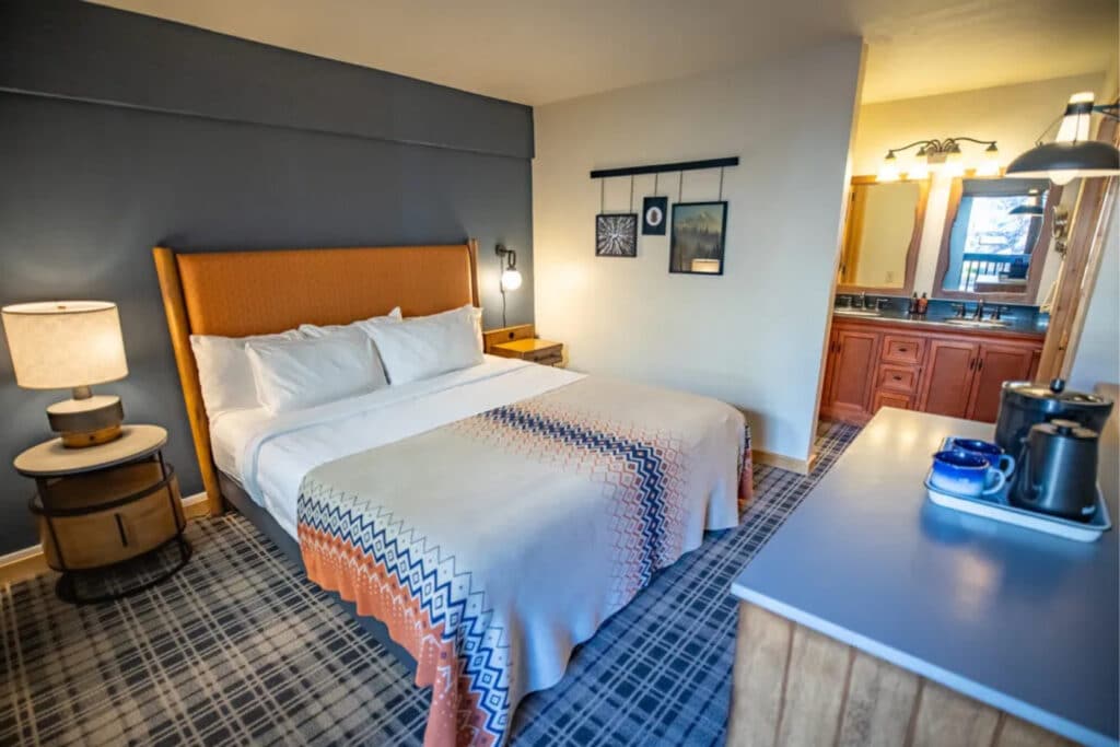 Outbound Mammoth - Three Bedroom Chalet