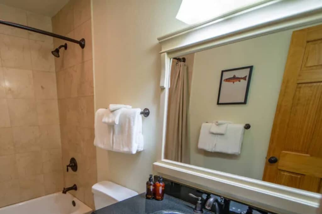 Outbound Mammoth - Three Bedroom Deluxe Chalet