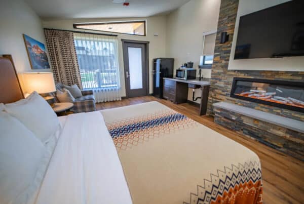 Outbound Mammoth - Outbound Accessible Rooms