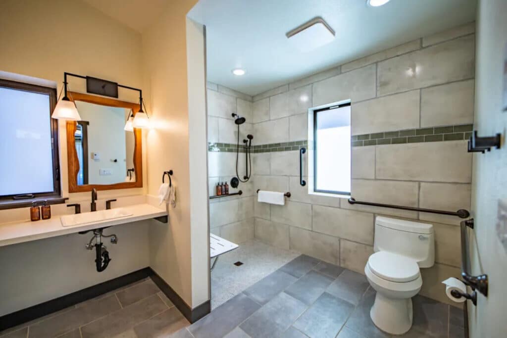 Outbound Mammoth - Outbound Accessible Rooms