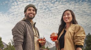 Outbound Mammoth - Amenities - Bar Sierra Patio