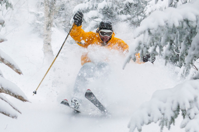 Outbound Stowe - Skiing + Snowboarding