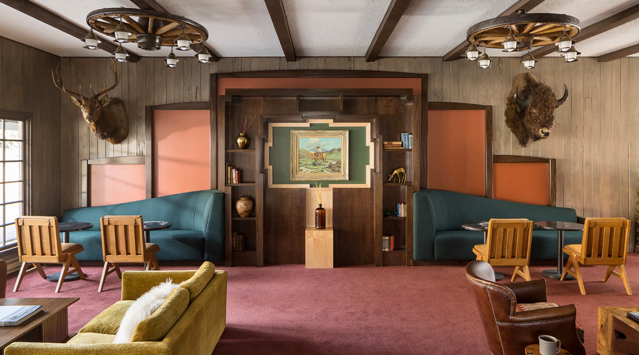 The Virginian Lodge - Amenities - Lobby Life