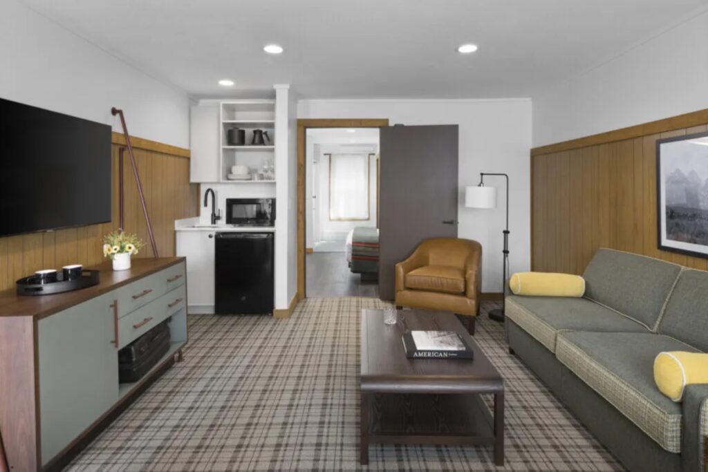 The Virginian Lodge - Room - Outbound Accessible Suite
