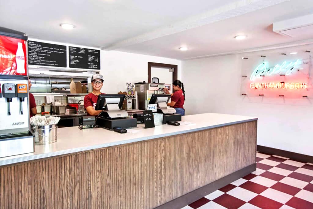 The Virginian Lodge - Billy's Burgers