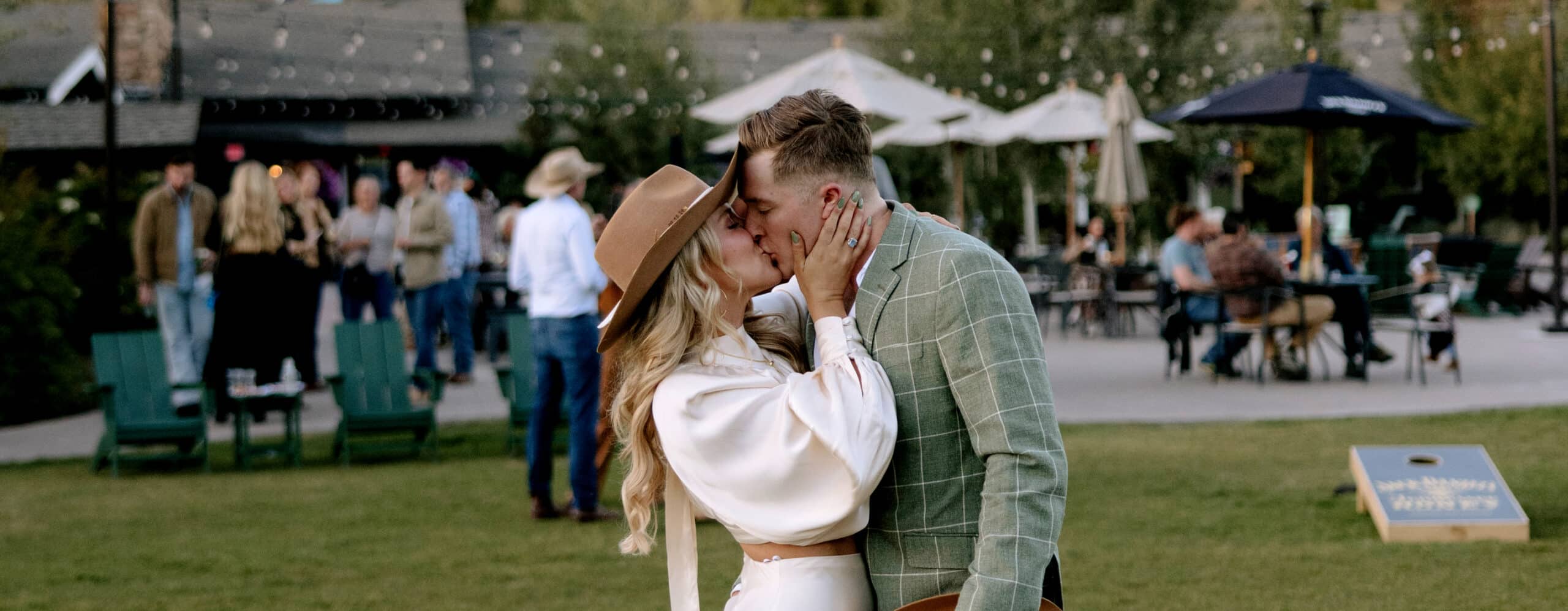 The Virginian Lodge - Weddings
