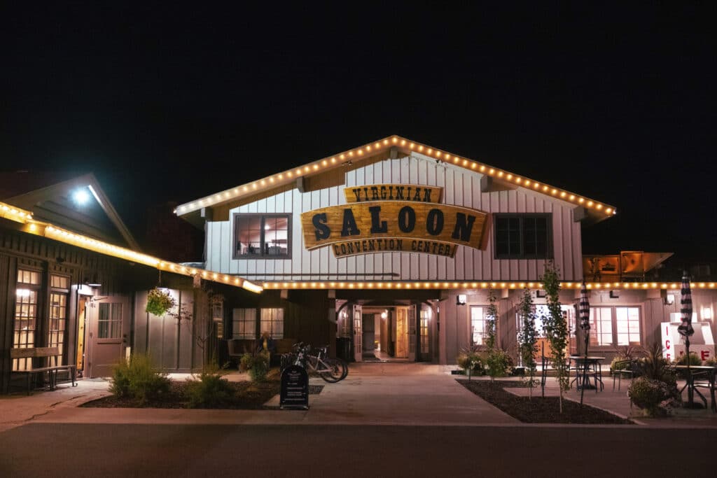 The Virginian Lodge - Virginian Saloon - Entrance